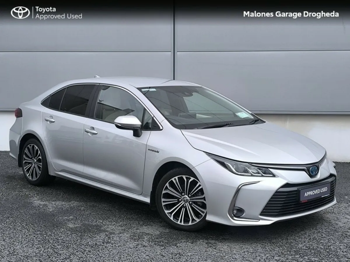Toyota Corolla 1.8 Hybrid *Leather* Luna Sport Cal - Image 1