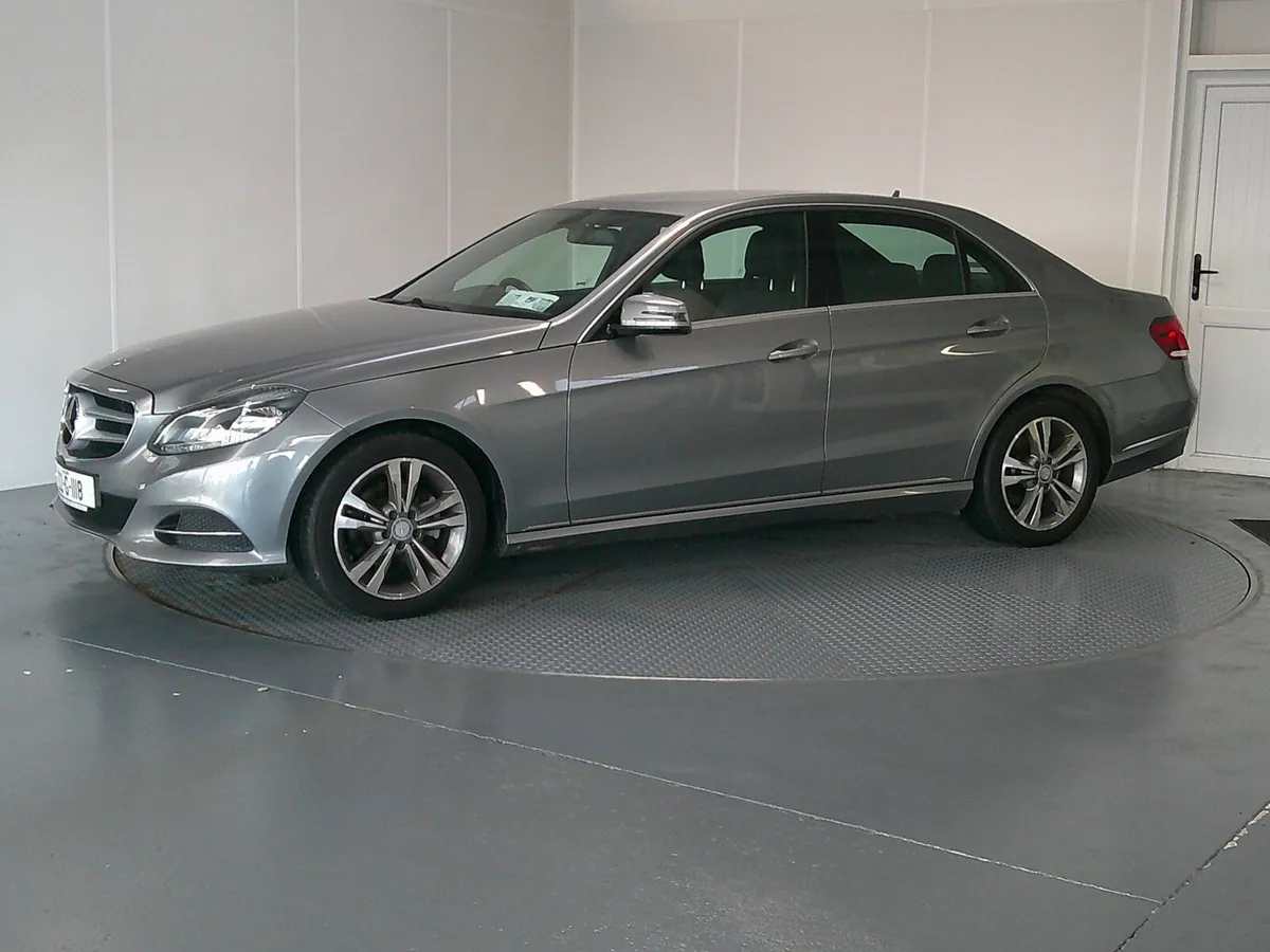 Mercedes-Benz E-Class 2013 - Image 3