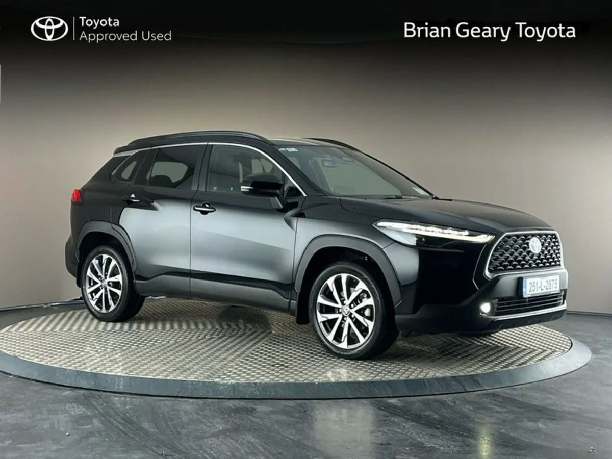 Toyota Corolla Cross HYBRID SPORT - Image 1