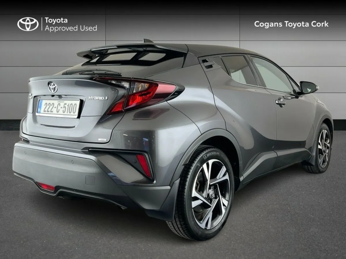 Toyota C-HR HYBRID SPORT BI-TONE 4DR - Image 2