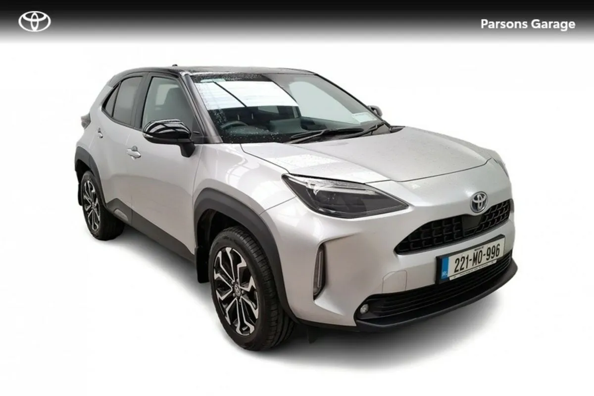 Toyota Yaris Cross CR CROSS LUNA SPORT 4DR AUTO - Image 1