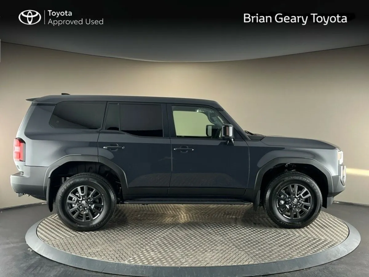 Toyota Land Cruiser Commercial - Image 3
