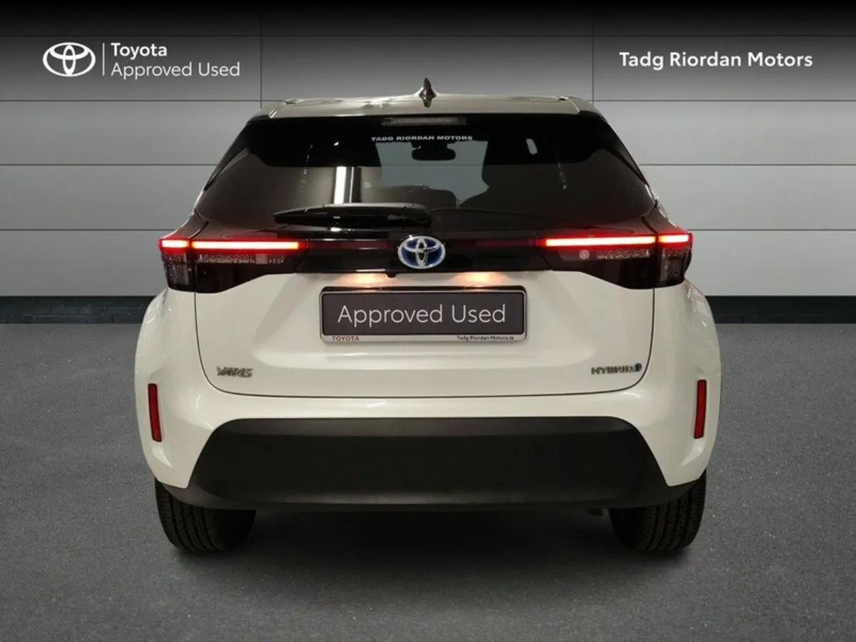 Toyota Yaris Cross LUNA SPORT - Image 4