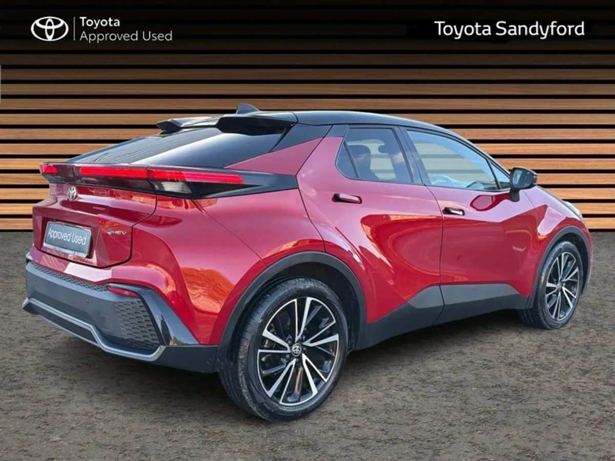 Toyota C-HR NEW MODEL SOL HYBRID // HEATED LEATHER - Image 2