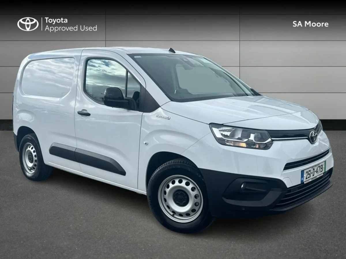 Toyota Proace City 50KW - DISPLAY STOCK - GREAT VA - Image 1