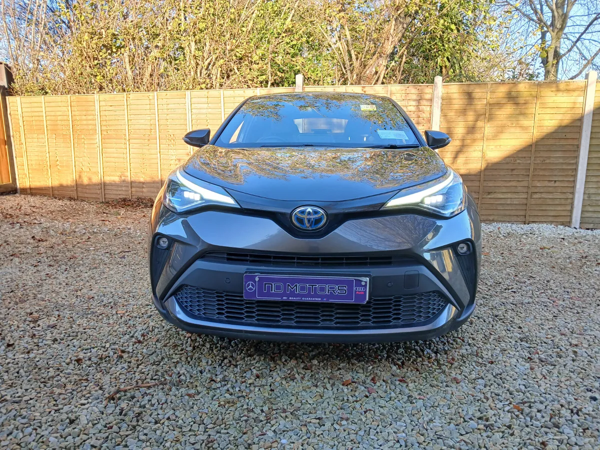 🆕️2022 Toyota C-HR 1.8 HYBRID SOL  0.7kw🆕️ - Image 2