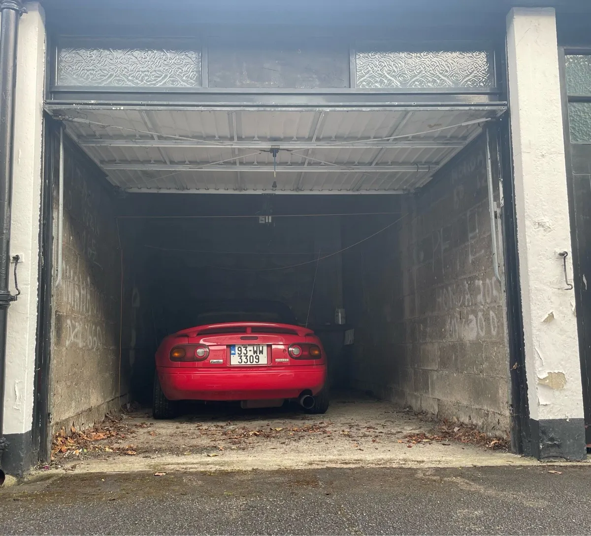 Classic Car Storage - Image 1