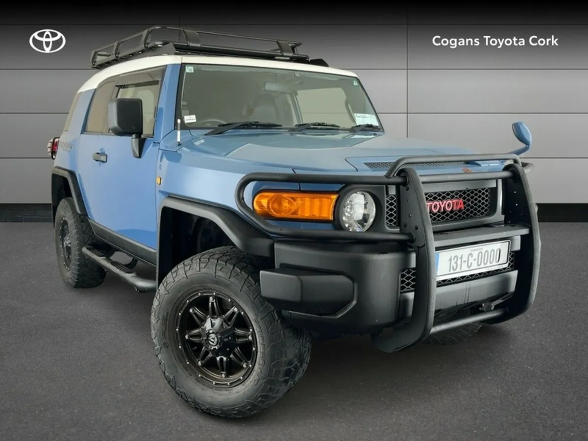 Toyota Land Cruiser FJ V6 - Image 1