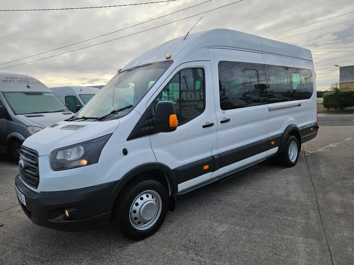 152 FORD TRANSIT 17 SEATER MINIBUS TREND MODEL 125 - Image 3