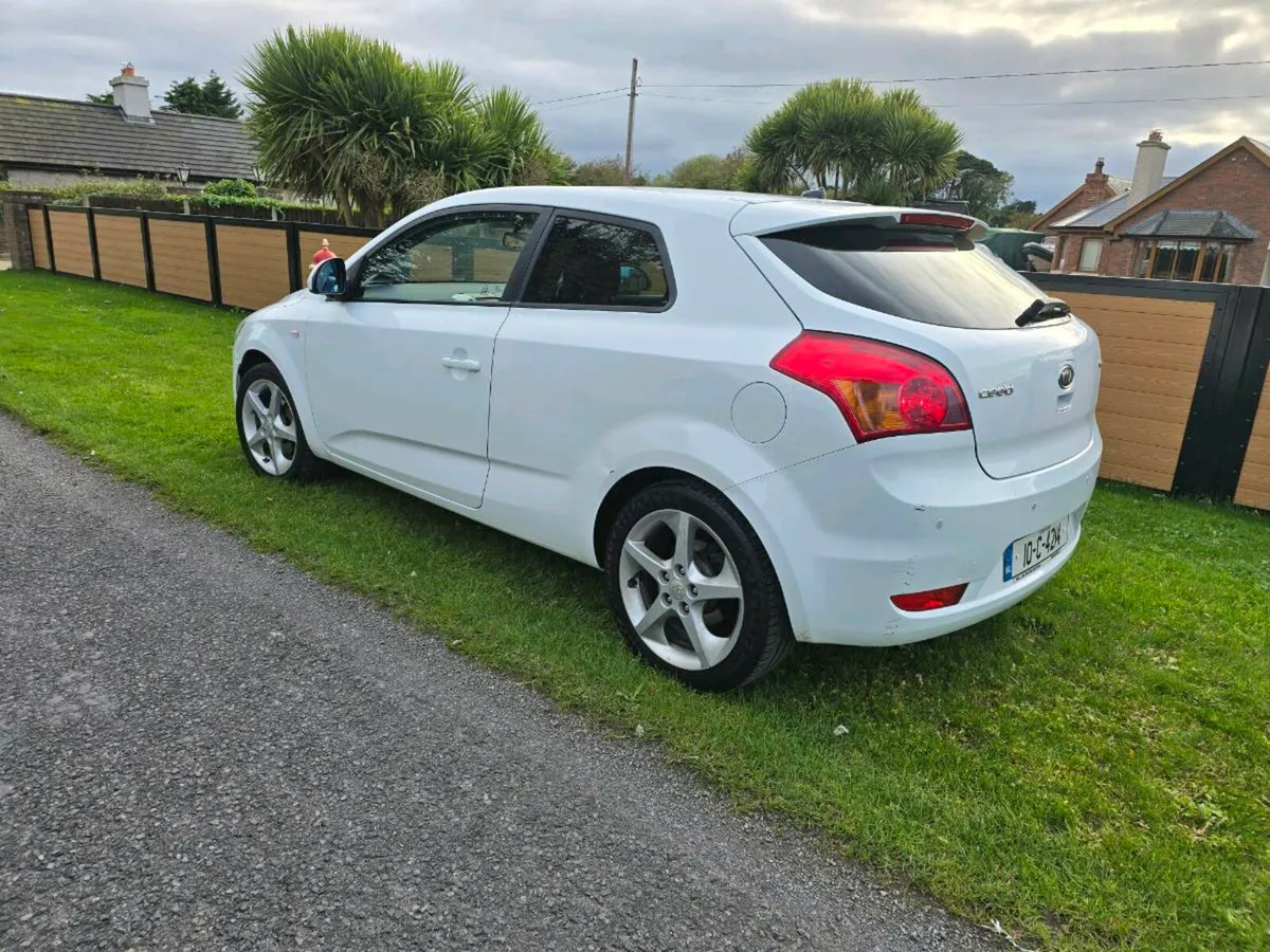 Kia Proceed - Image 3