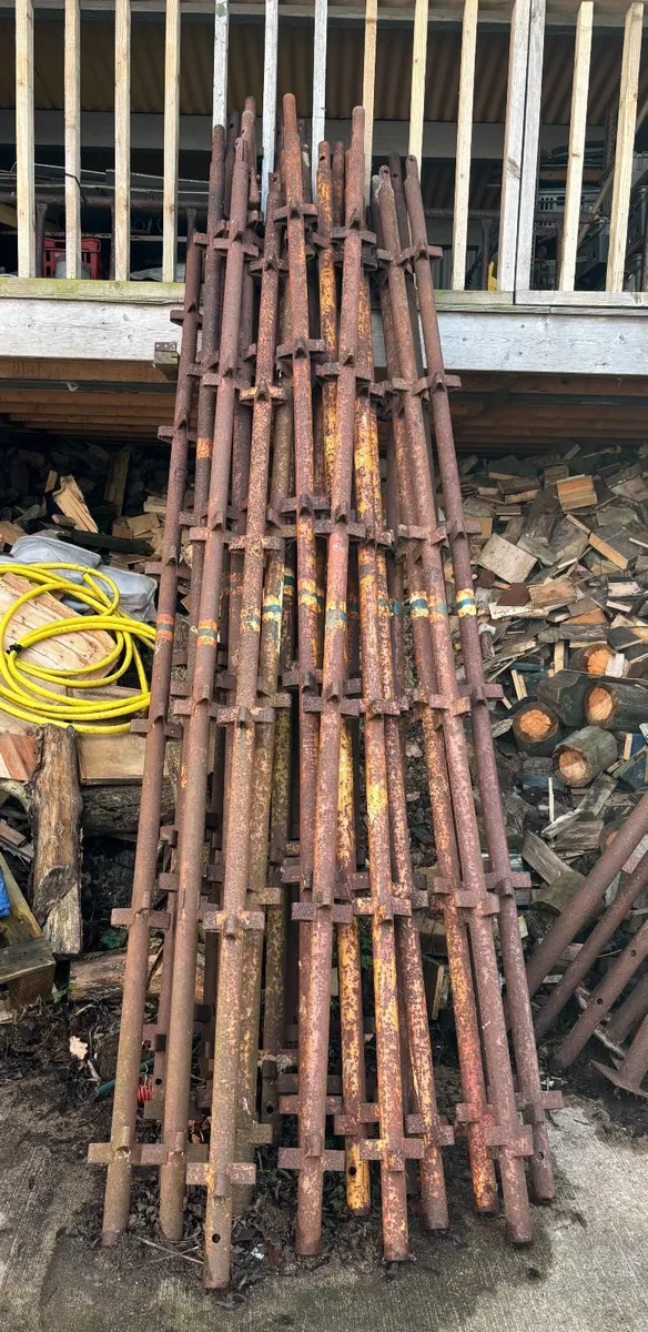 Scaffolding - Image 2