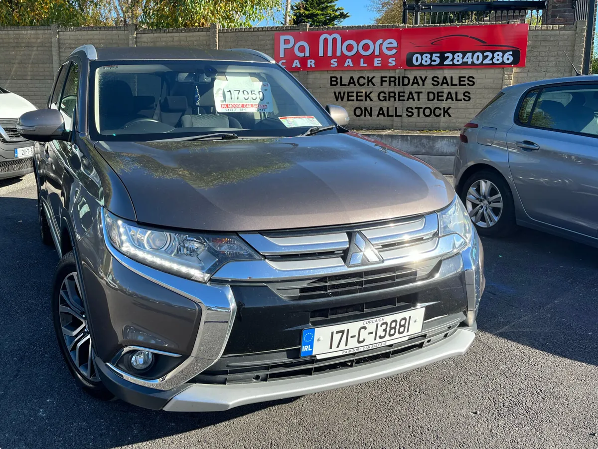 Mitsubishi Outlander **BLACK FRIDAY SALES WEEK ** - Image 1