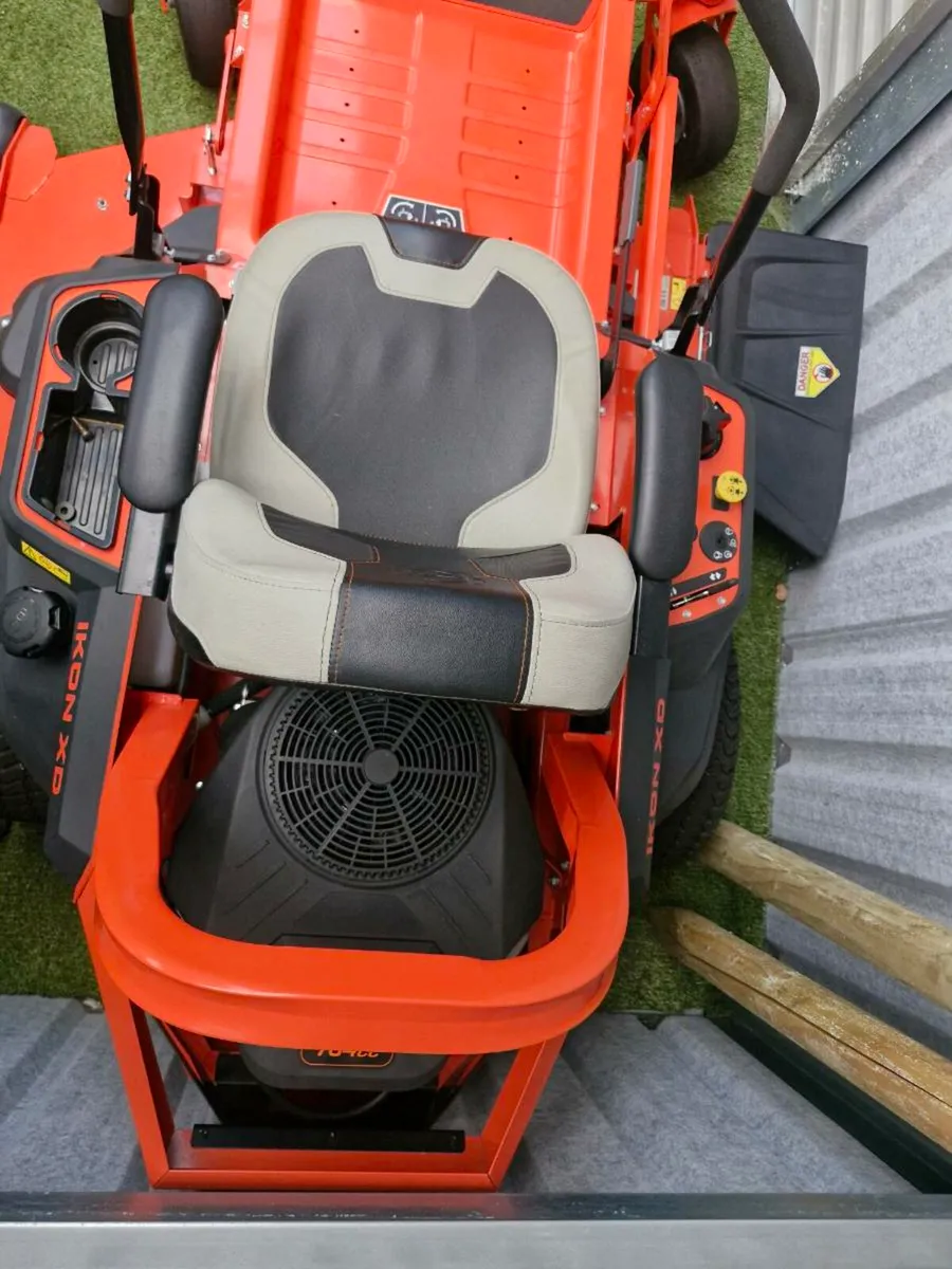 Ariens Ikon XD52 - Image 2