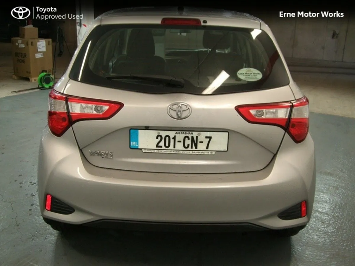 Toyota Yaris YARIS 1.0 5DR LUNA - Image 4