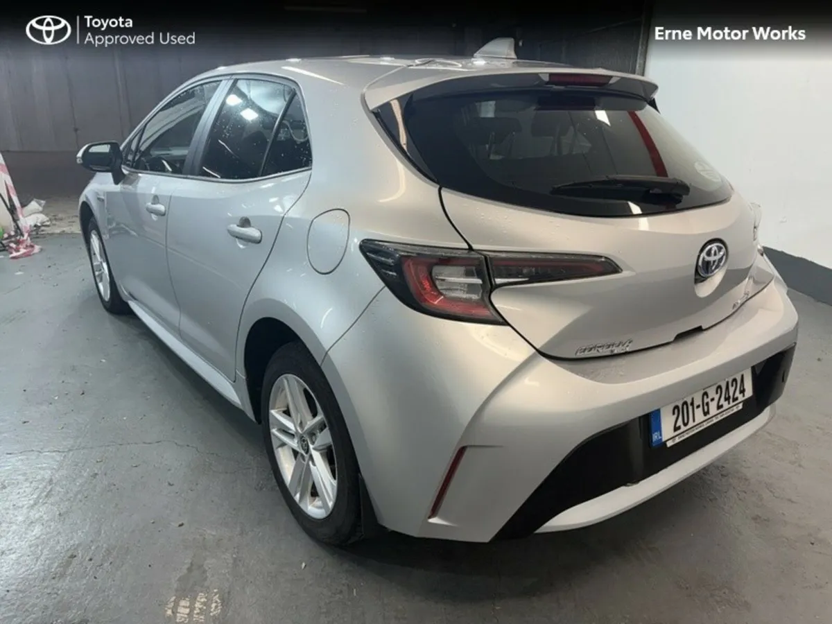 Toyota Corolla COROLLA HYBRID LUNA H/B - Image 3