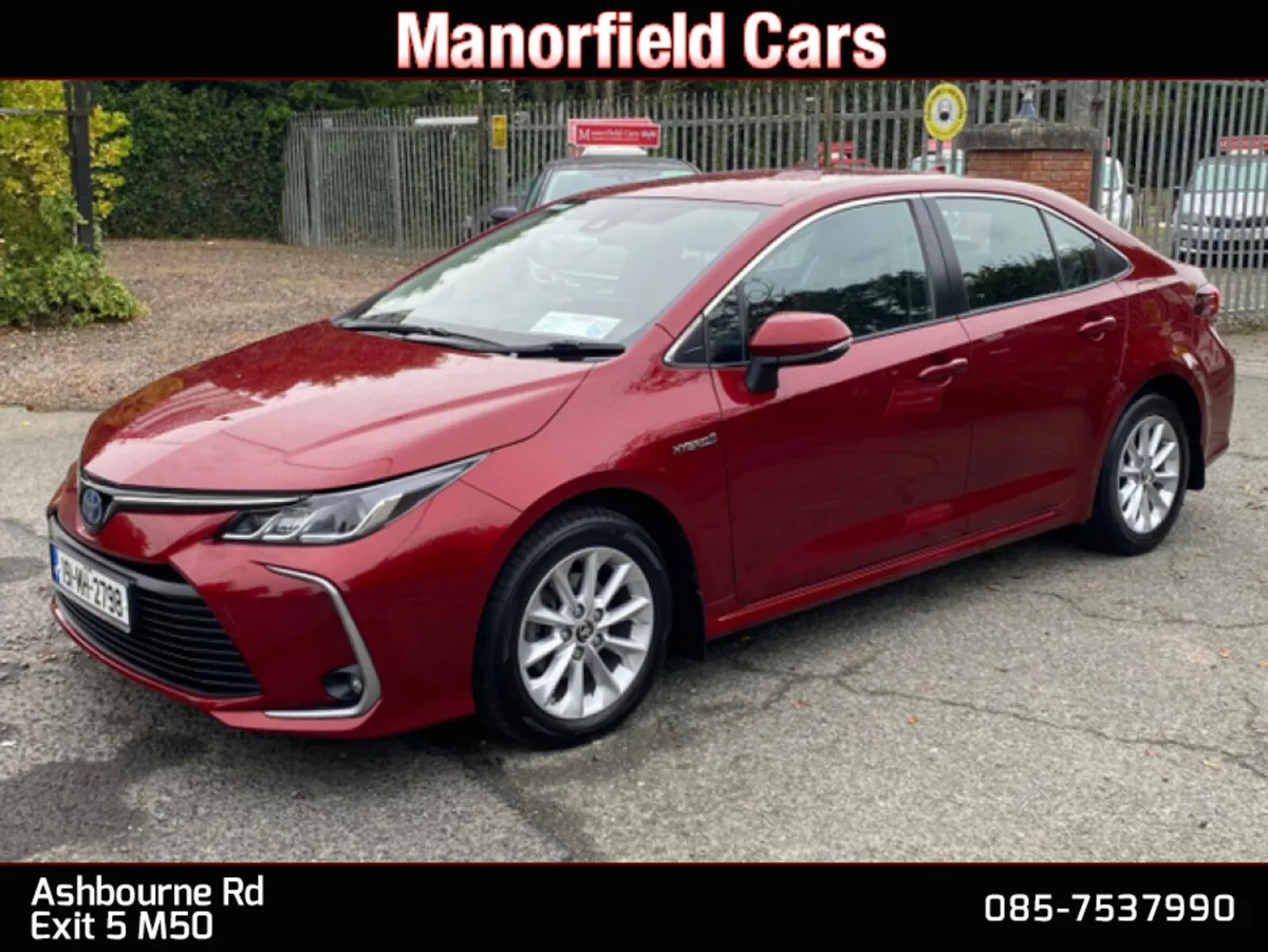 2019 Toyota Corolla Luna 1.8 Petrol Hybrid Auto - Image 4