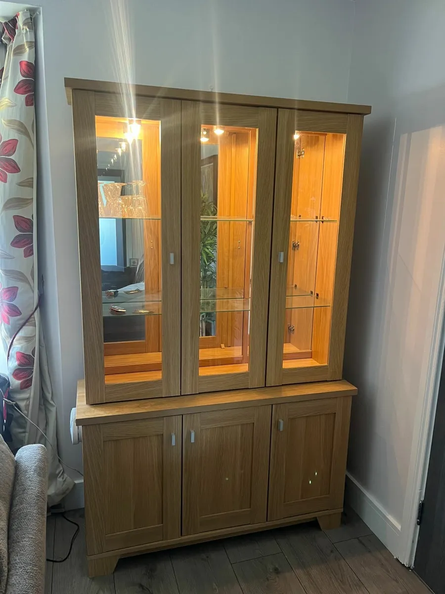 sitting room glass press - Image 4