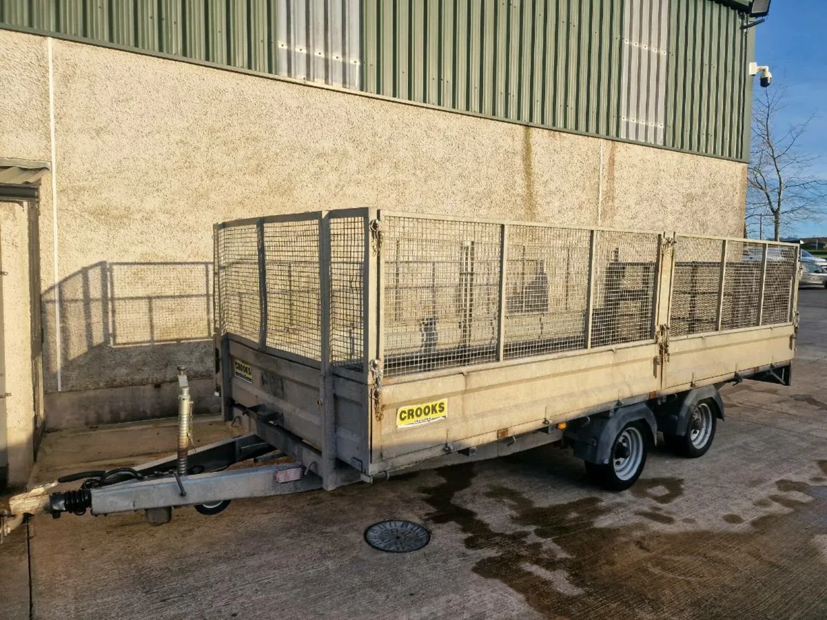 16 foot trailer - Image 1