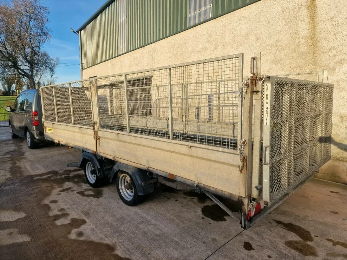 16 foot trailer - Image 2
