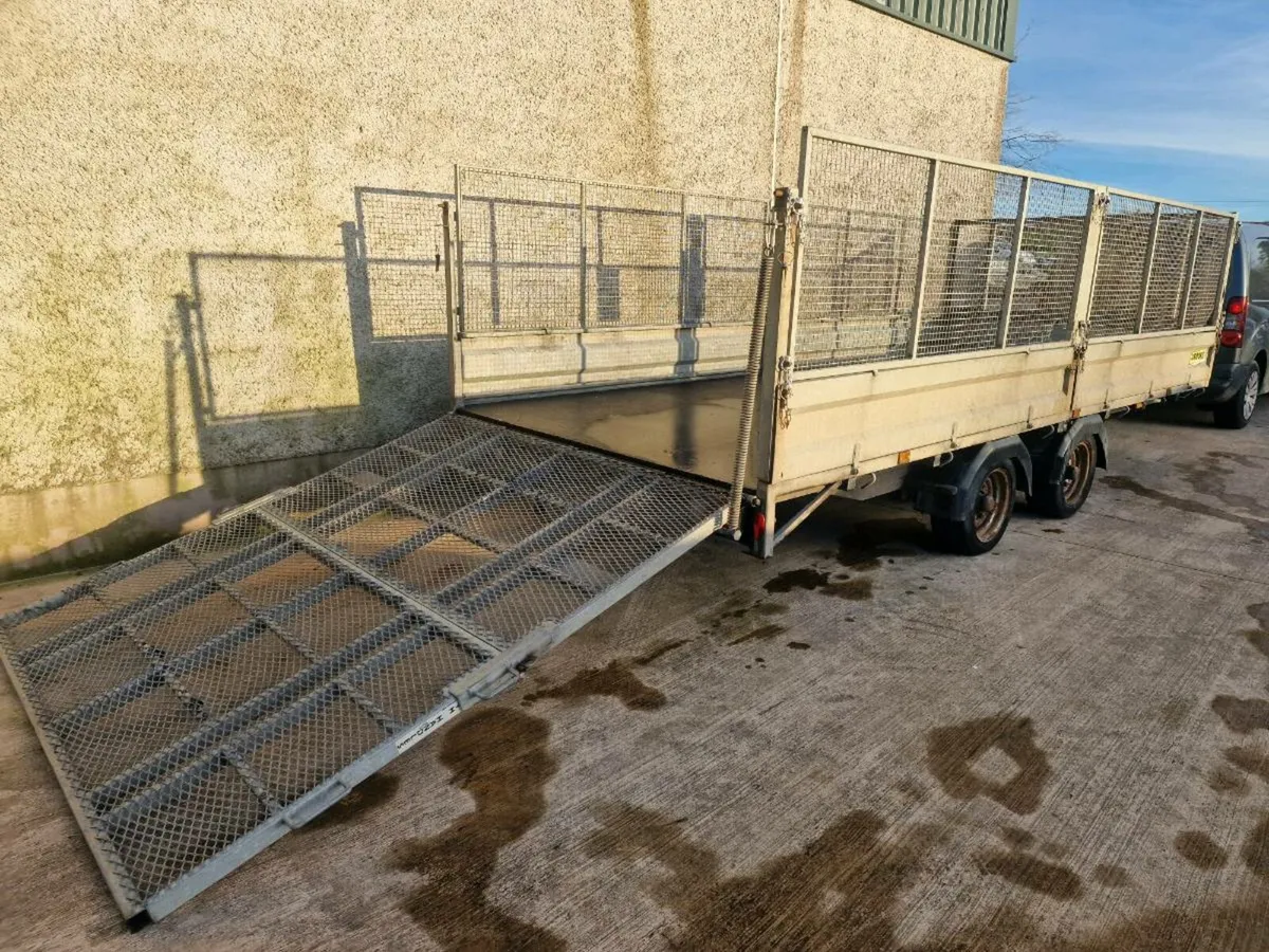 16 foot trailer - Image 3