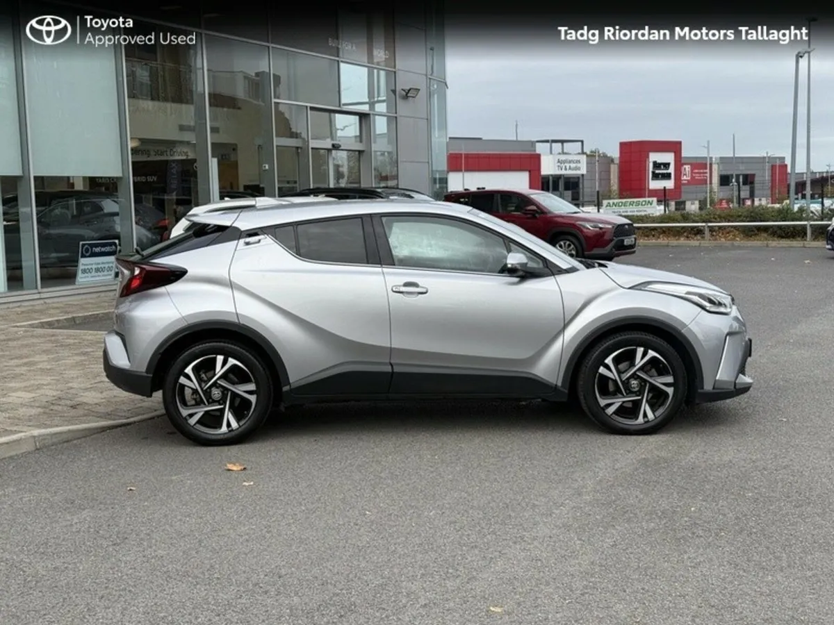 Toyota C-HR HYBRID SPORT - Image 3
