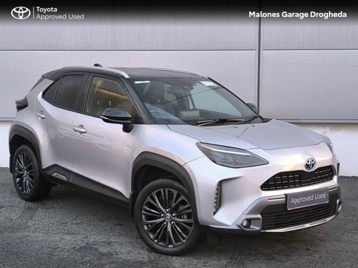 Toyota Yaris Cross 1.5 Hybrid Adventure *High Spec - Image 1