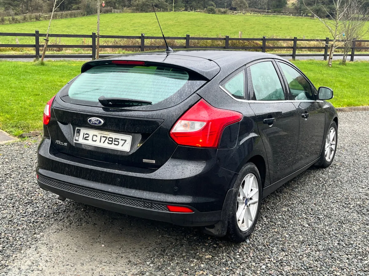 Ford Focus - Image 2