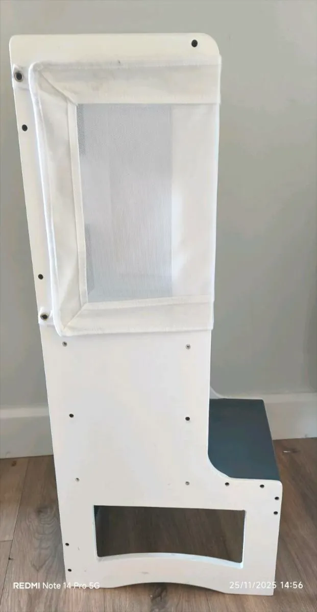 Learning tower/ stand for children - Image 1