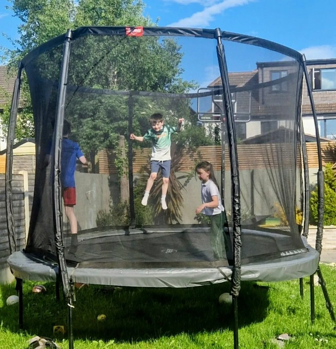 Berg Trampoline - Image 1