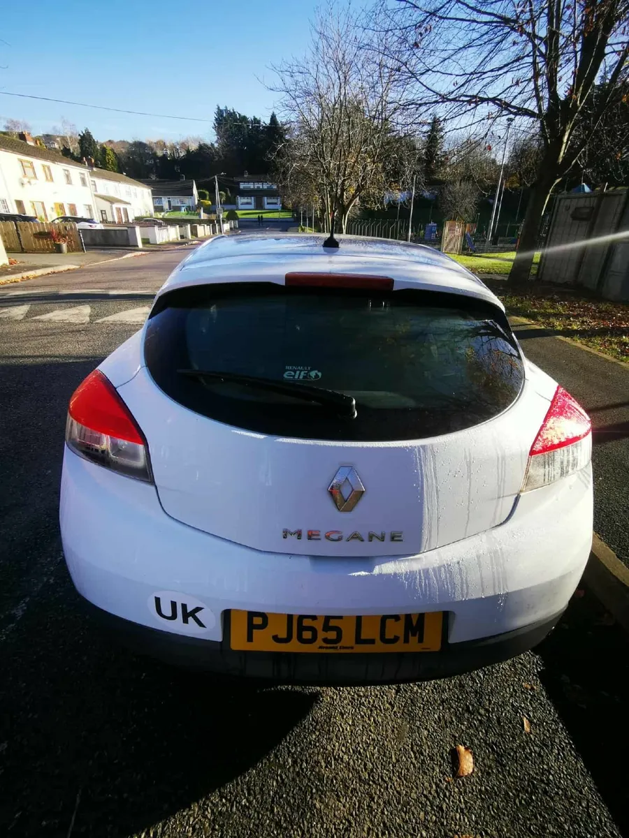 Renault Megane 2015 diesel - Image 3