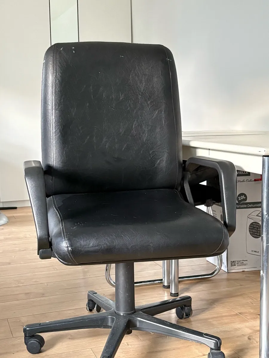Office Chair - Image 2