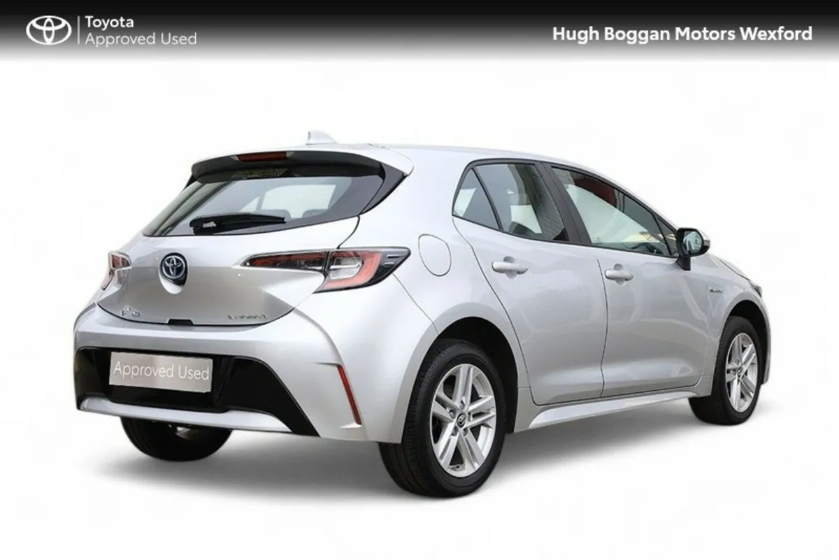 Toyota Corolla LUNA * FULL TOYOTA SERVICE HISTORY - Image 2
