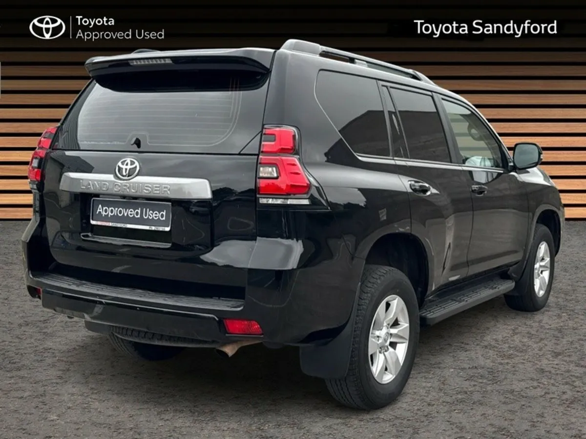 Toyota Land Cruiser LWB COMMERCIAL MANUAL // AIR C - Image 2