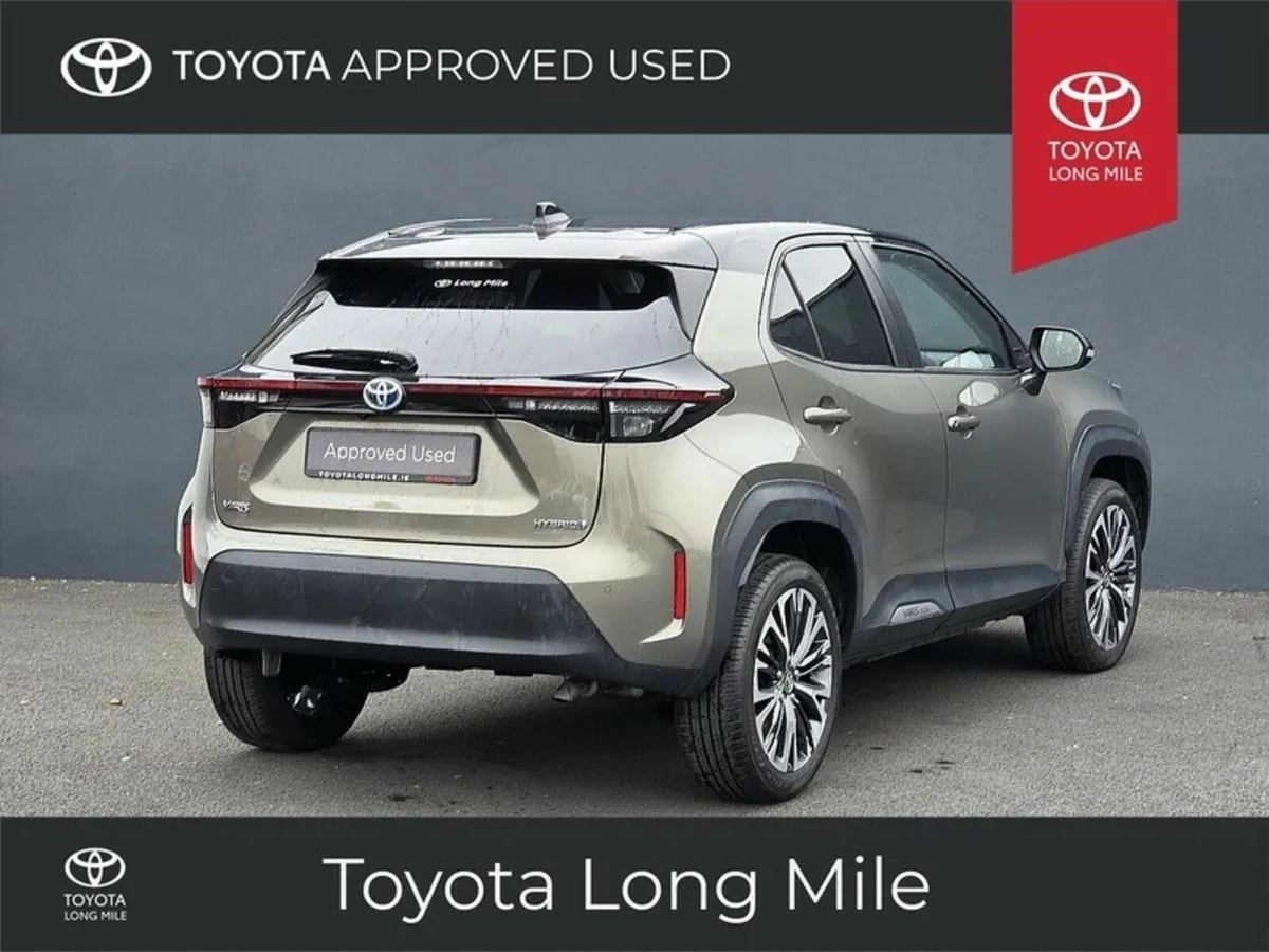 Toyota Yaris Cross 1.5 Hybrid Sol 5dr TOP SPEC - Image 3