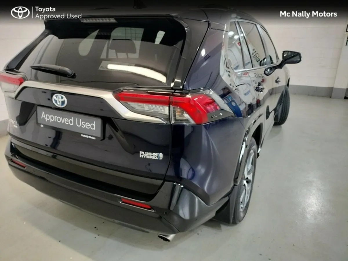 Toyota RAV4 PLUG-IN HYBRID SOL PHEV - Image 3