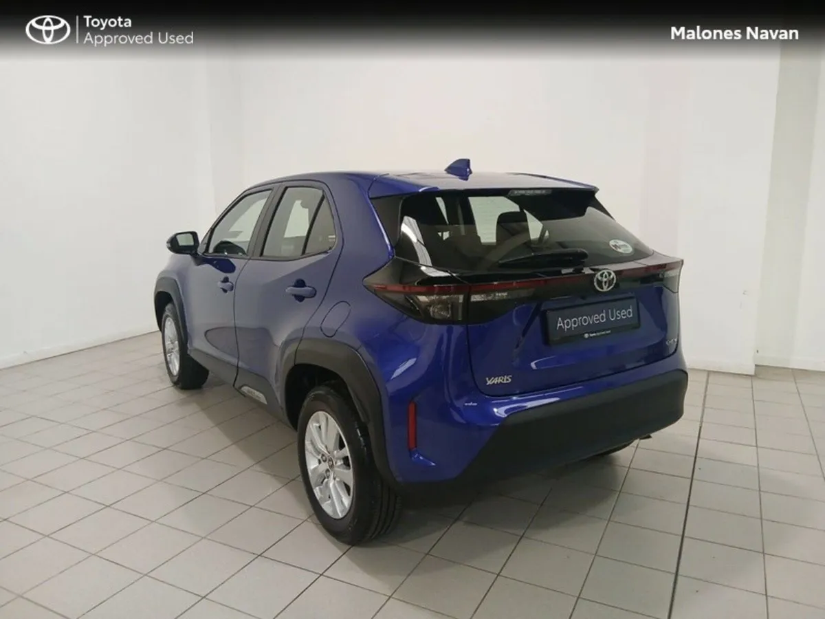 Toyota Yaris Cross YARIS CROSS LUNA - Image 2