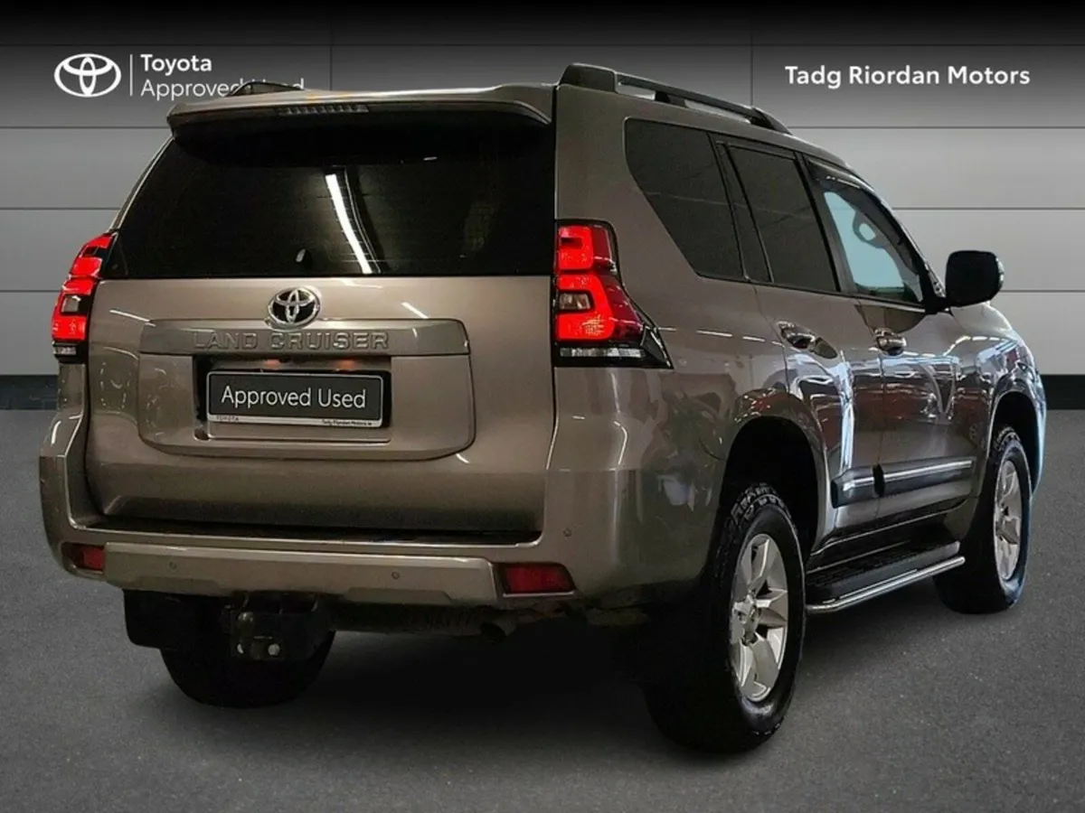 Toyota Land Cruiser LWB COMM A/T (HIGH SPEC) - Image 2
