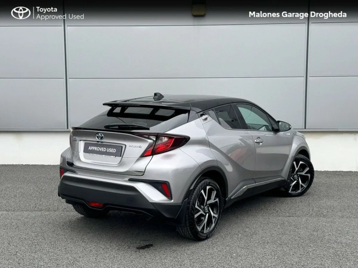 Toyota C-HR 1.8 Hybrid Sport Bi Tone Call Now : 04 - Image 2
