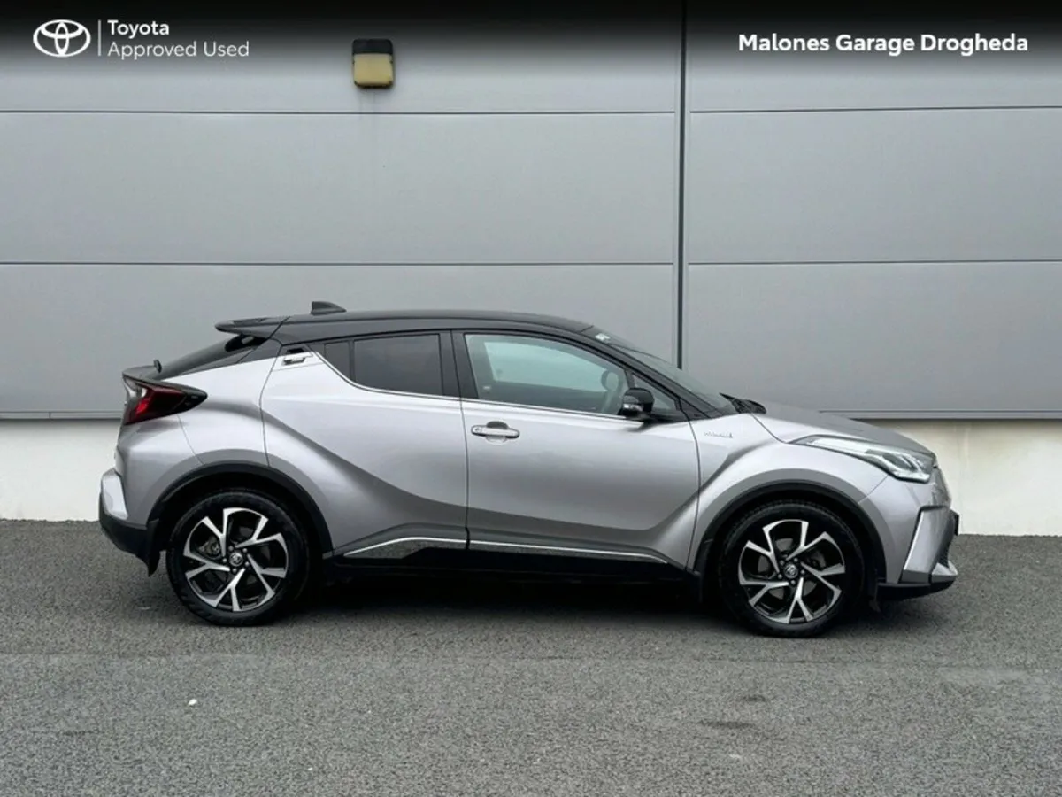Toyota C-HR 1.8 Hybrid Sport Bi Tone Call Now : 04 - Image 3