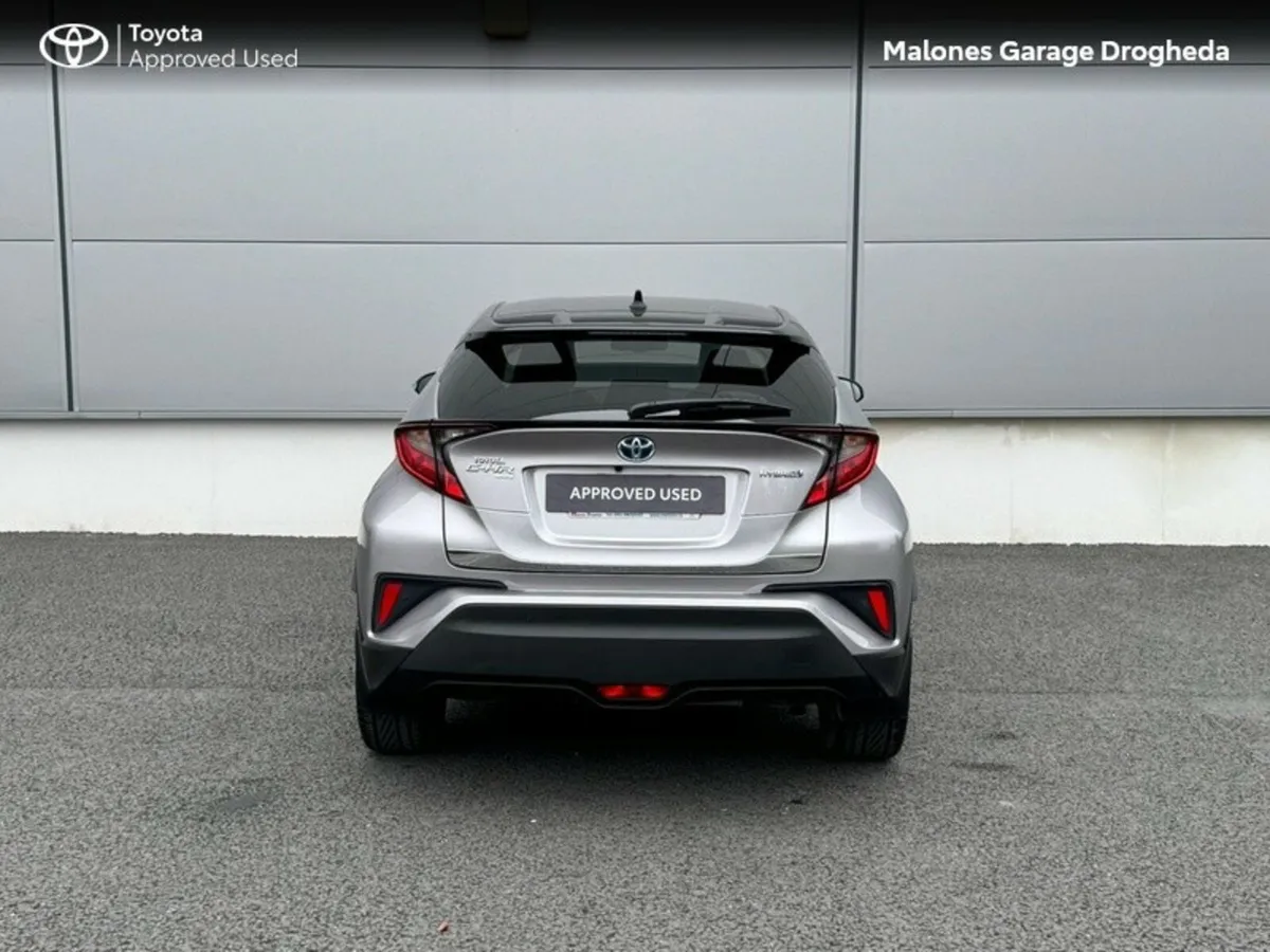 Toyota C-HR 1.8 Hybrid Sport Bi Tone Call Now : 04 - Image 4