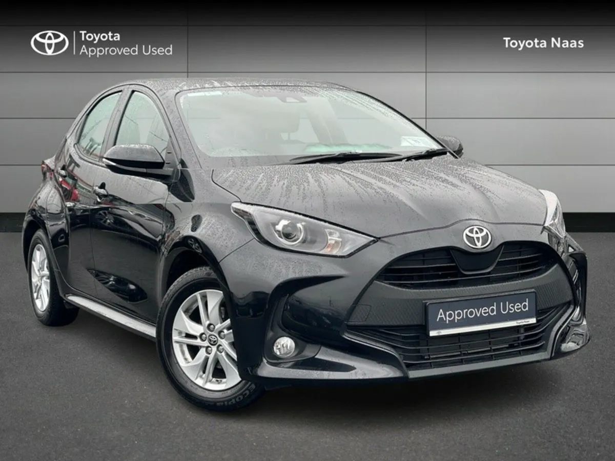 Toyota Yaris YARIS 1.5 LUNA - Image 1