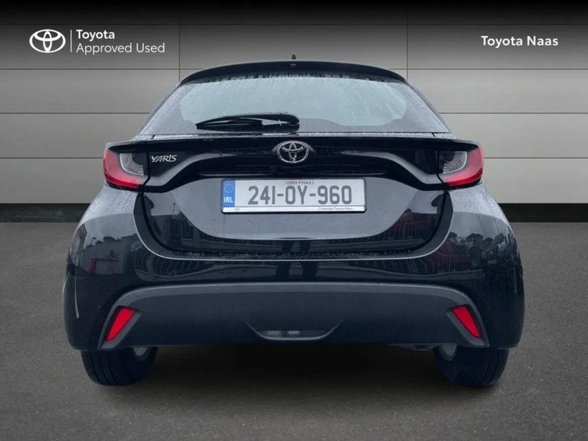Toyota Yaris YARIS 1.5 LUNA - Image 4