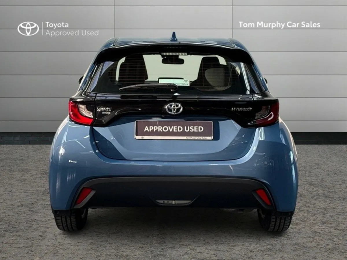 Toyota Yaris HYBRID LUNA 4DR AUTO - Image 4