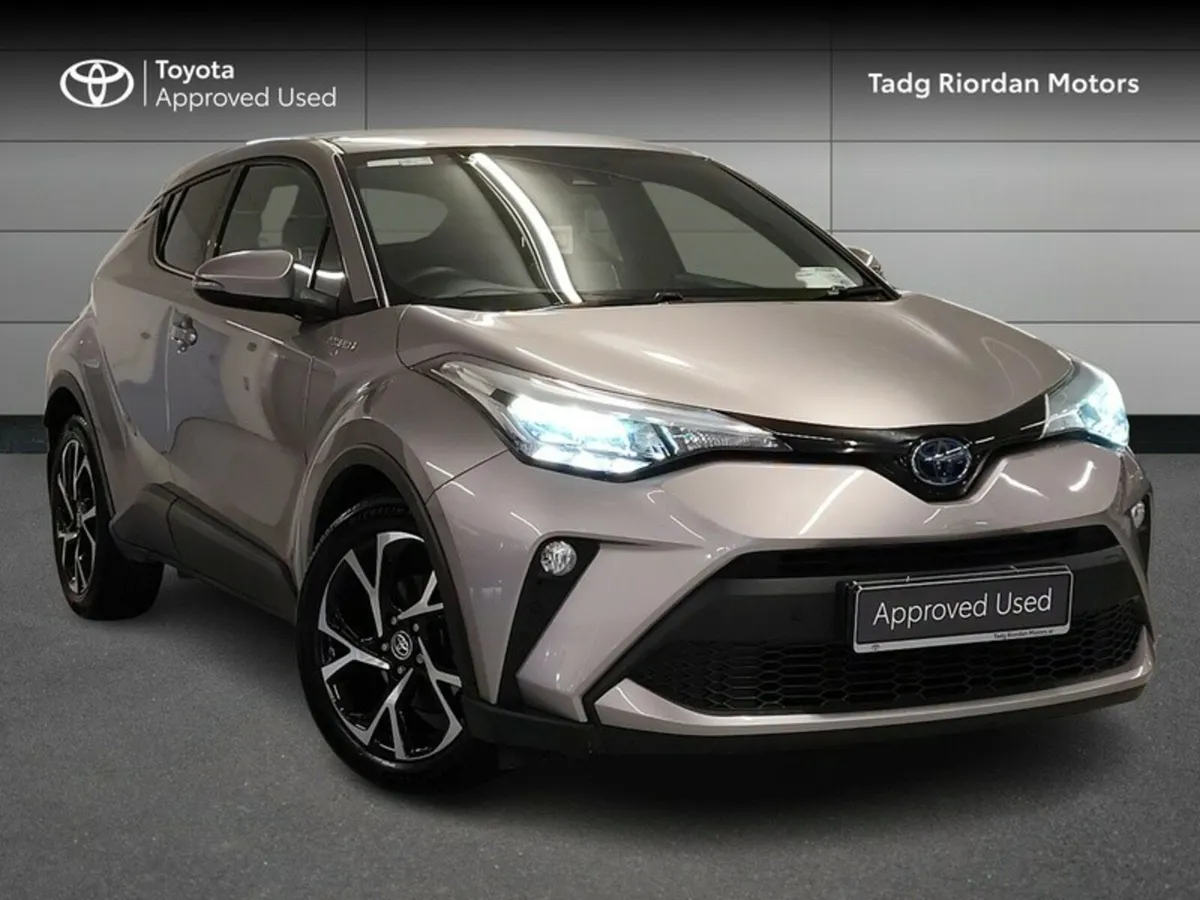 Toyota C-HR 1.8 HYBRID SPORT 4DR AUTO - Image 1