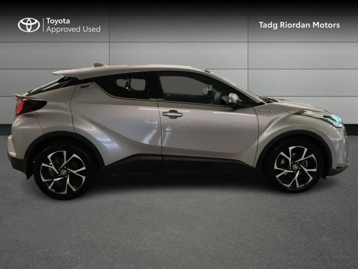 Toyota C-HR 1.8 HYBRID SPORT 4DR AUTO - Image 3