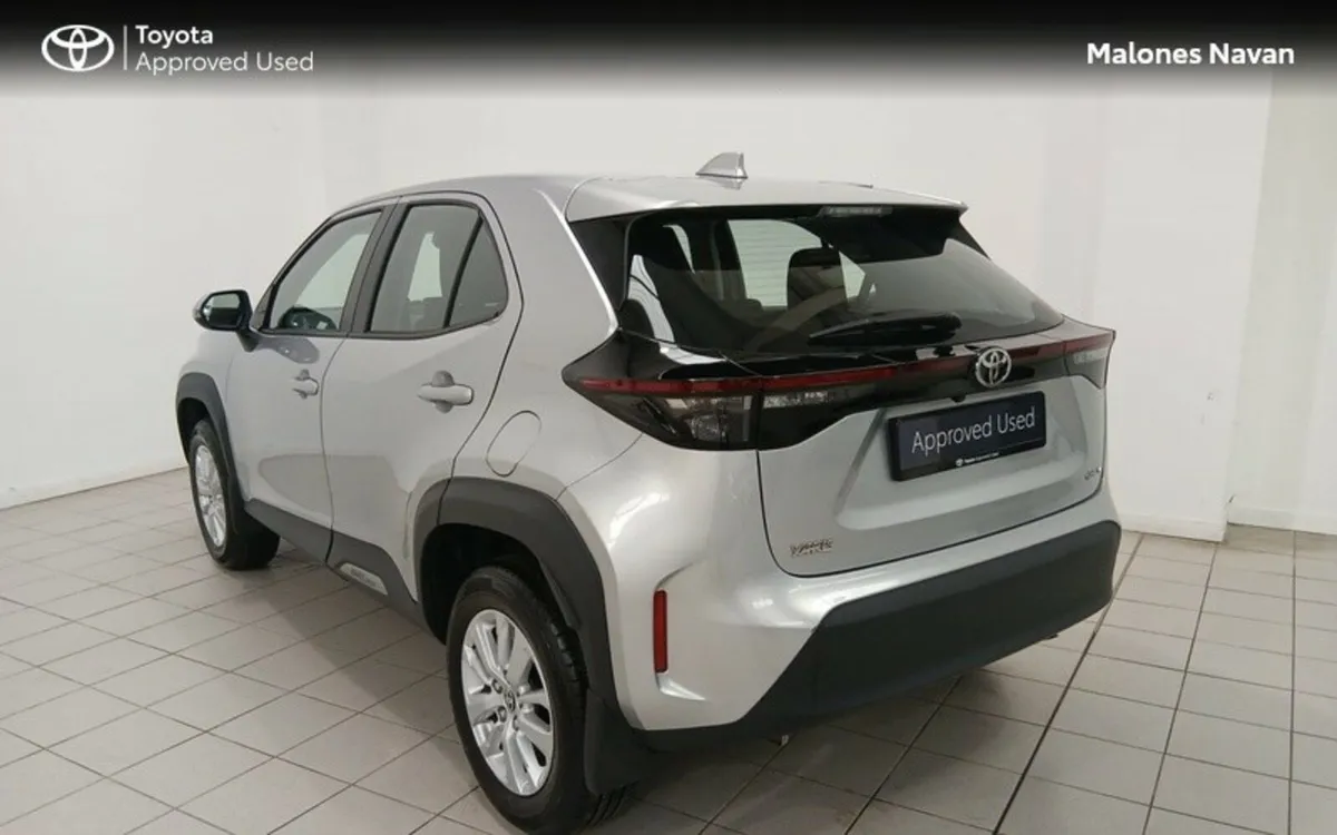 Toyota Yaris Cross Luna - Image 2