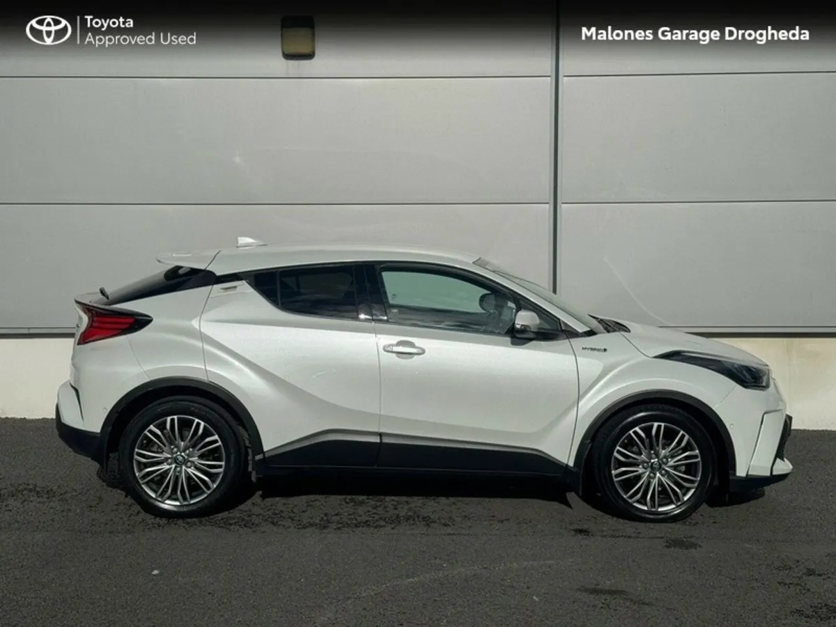 Toyota C-HR 1.8 Hybrid Sol *High Spec* Call Now : - Image 3