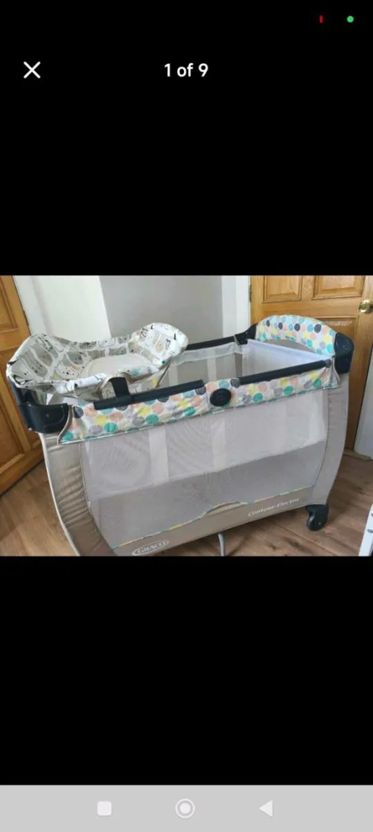 Baby travel cot, newborn inserts and change pad - Image 1