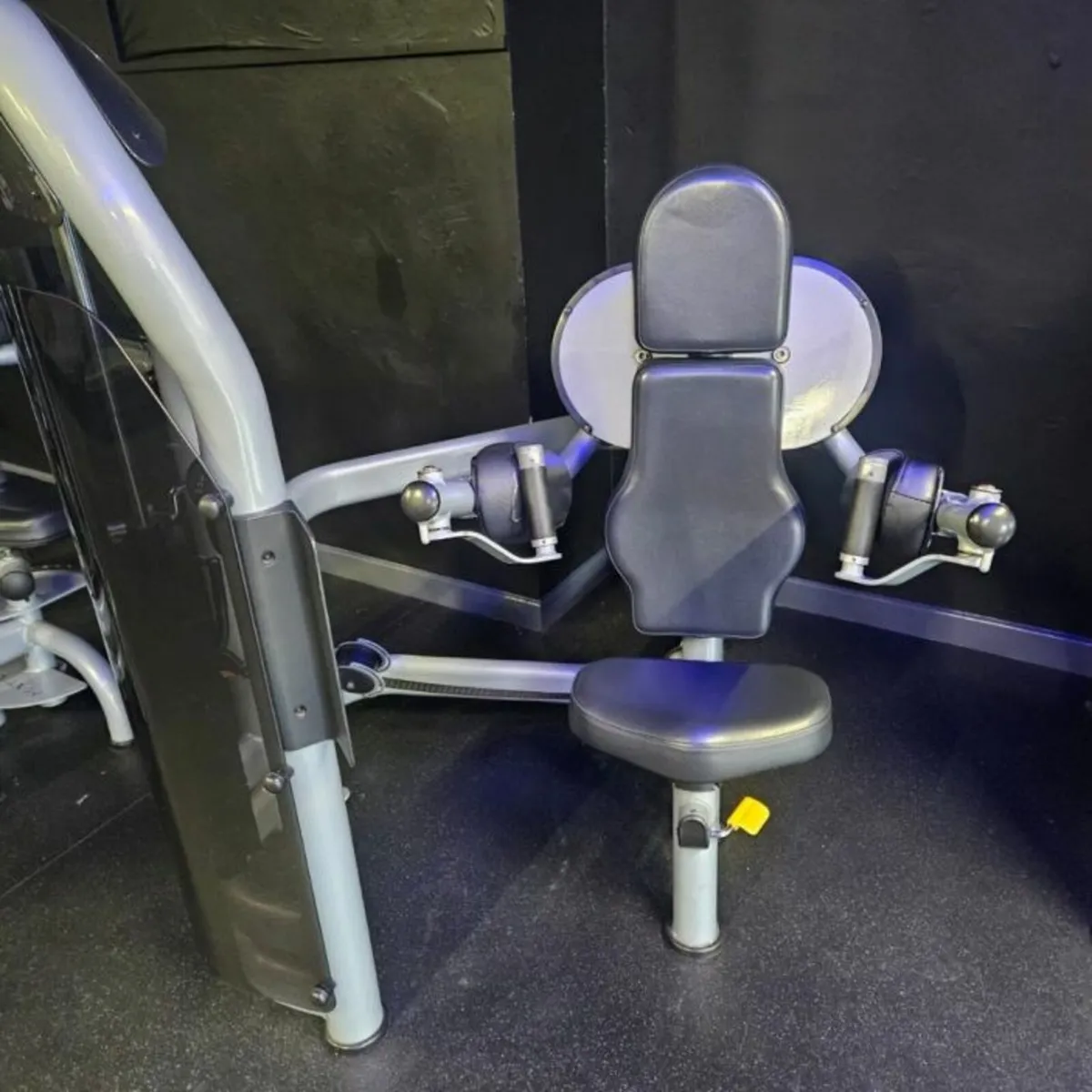 Gym Machines - Image 4