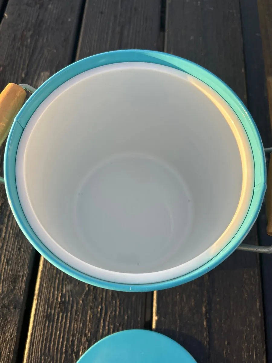 Blue Ice Bucket - Image 4